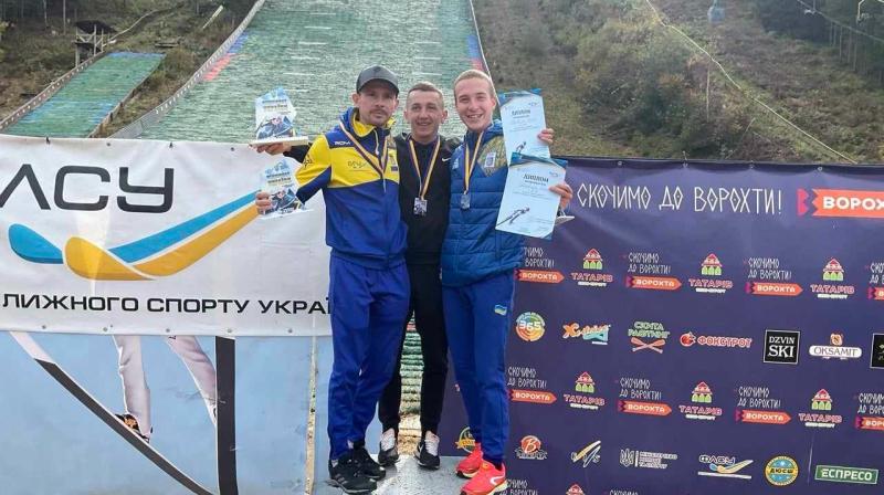 Марусяк став переможцем осіннього чемпіонату України з стрибків на трамплінах.